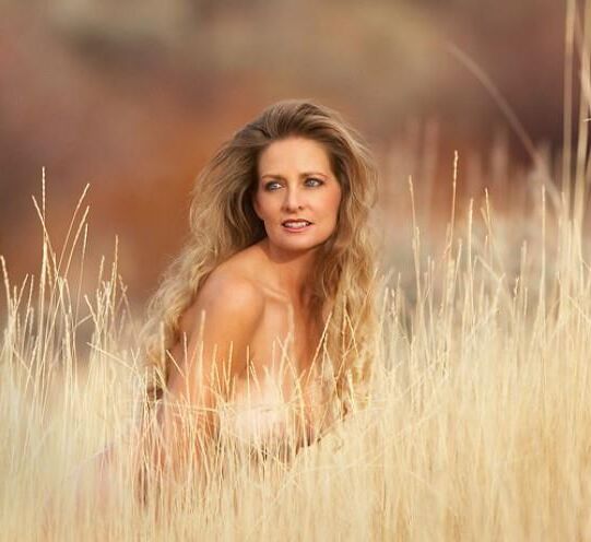 WANDA MATURE MODEL