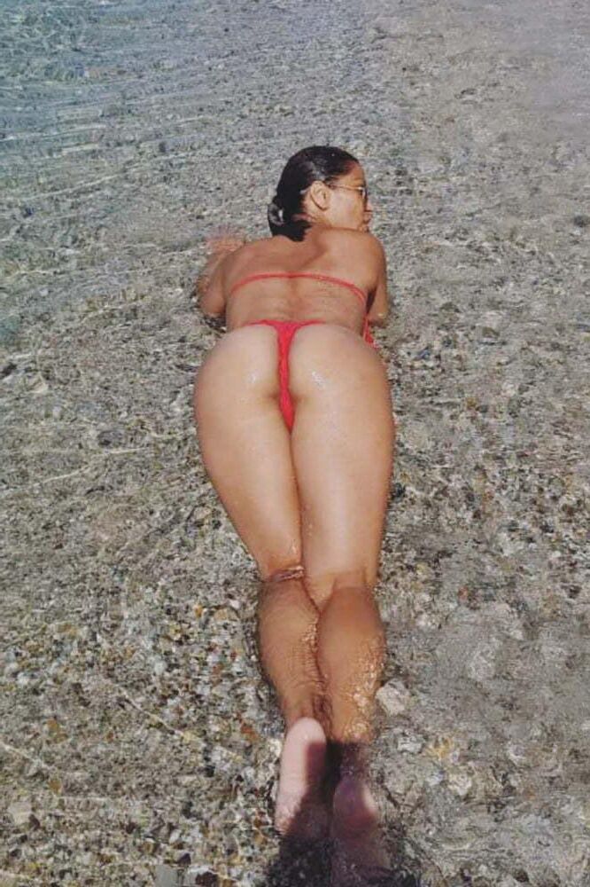 短いフィットと巨乳