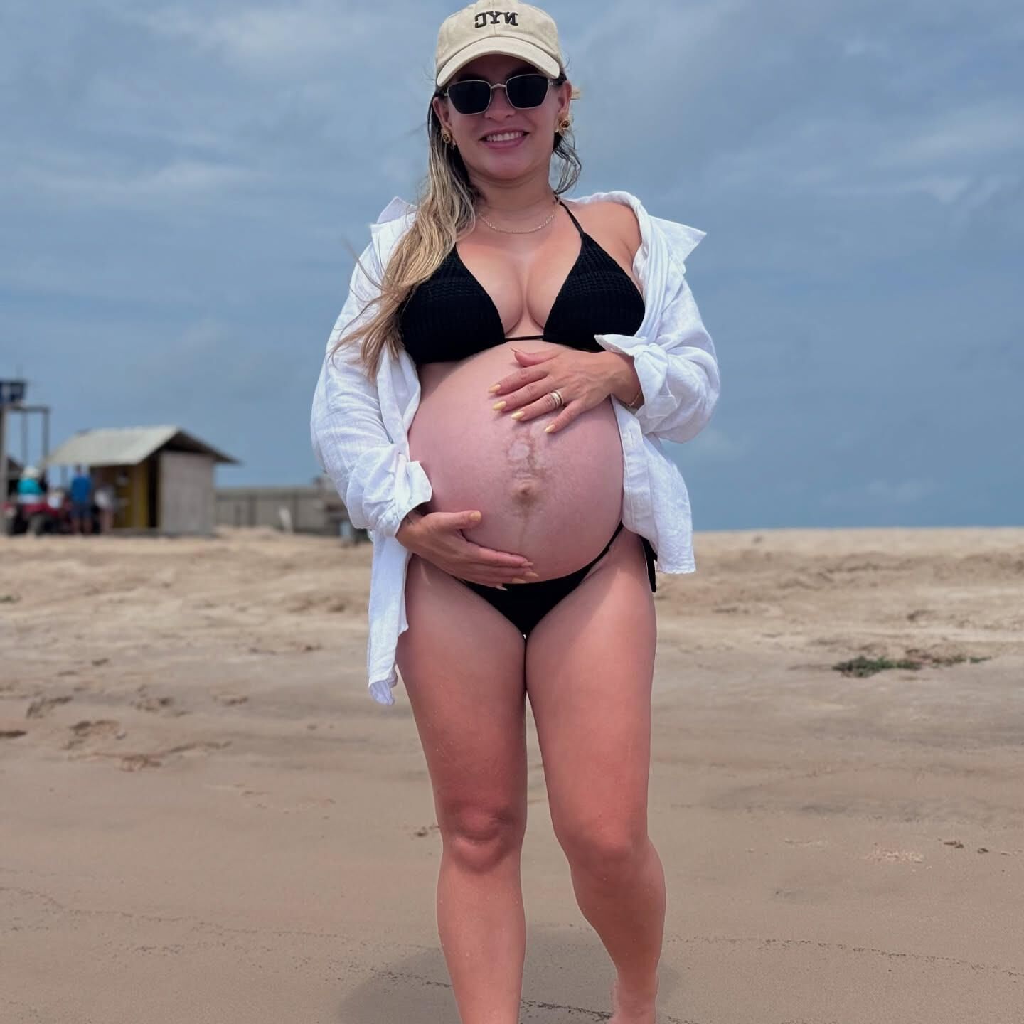 Pregnant Girls Carrying My DNA 