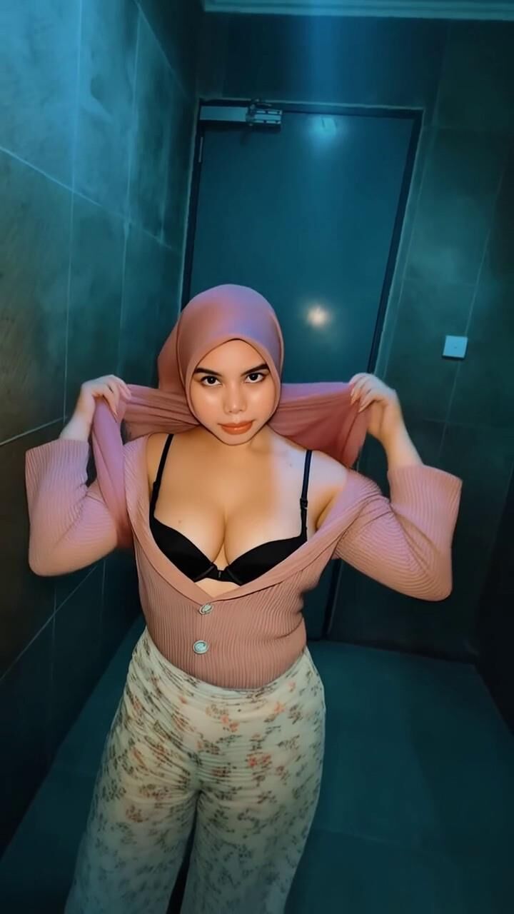 Siti Nurjanah Bugil Indojilbab