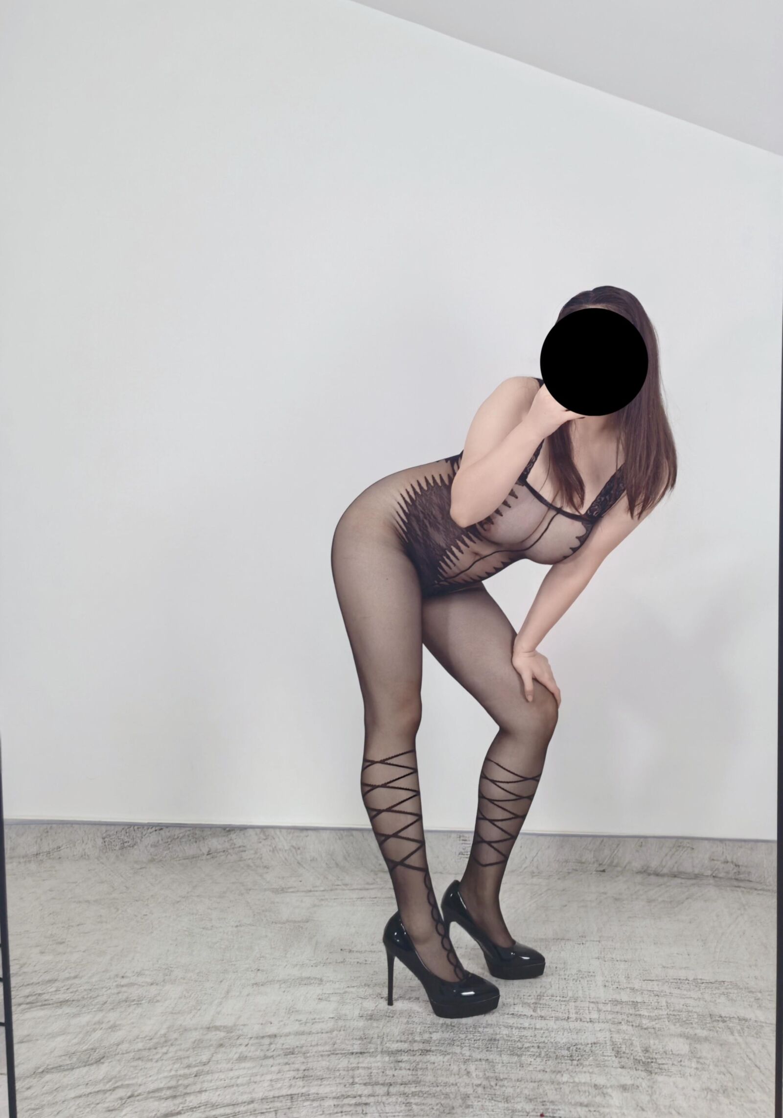 Is my wife sexy in selfies?