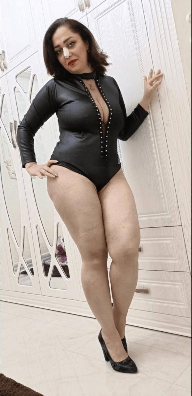 Esposa cachonda iraní