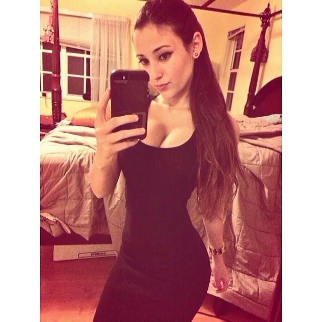 Angie Varona