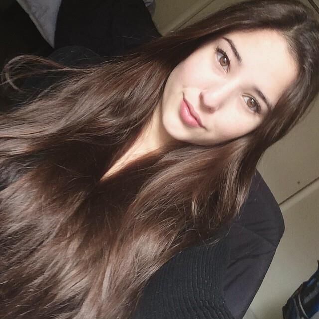 Angie Varona