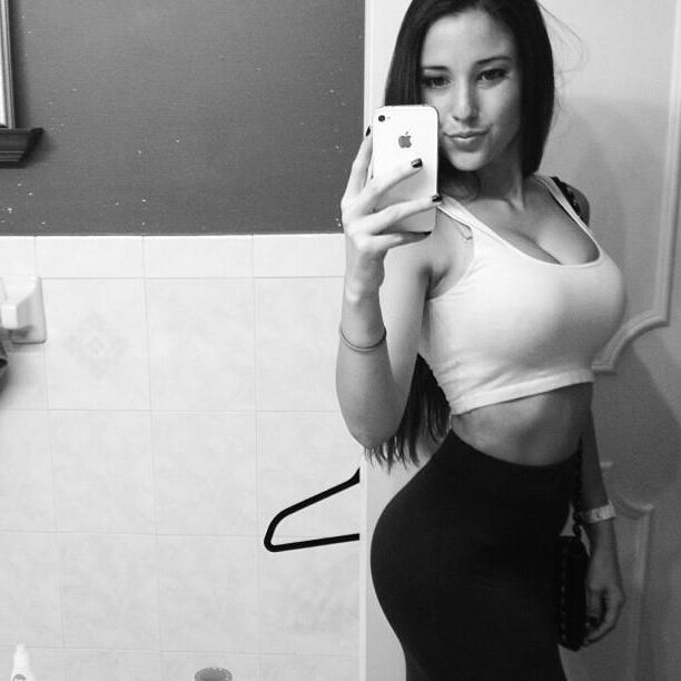 Angie Varona