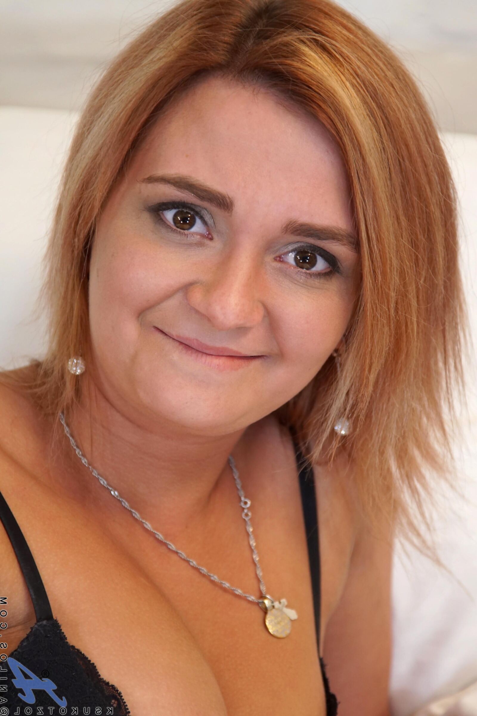 Nada além de milfs. 