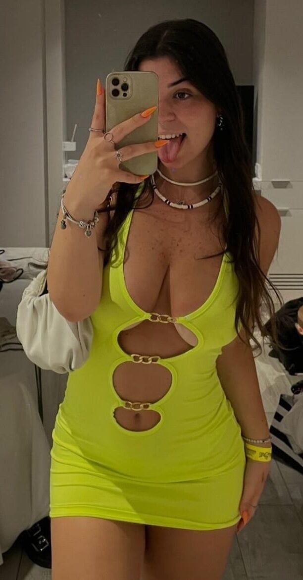 tetas y culo en el fuckmeat May
