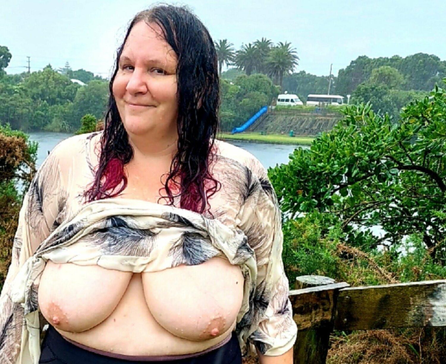 Mamas de monstro kiwi vagabunda
