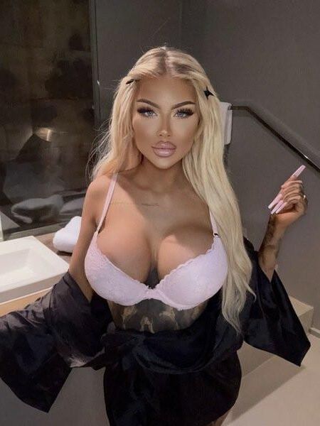 Bimbos chav bitches to stroke and drain our full balls so fast