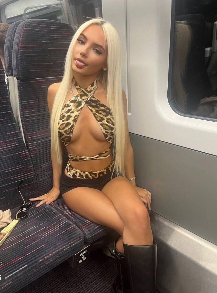 Bimbos chav bitches to stroke and drain our full balls so fast