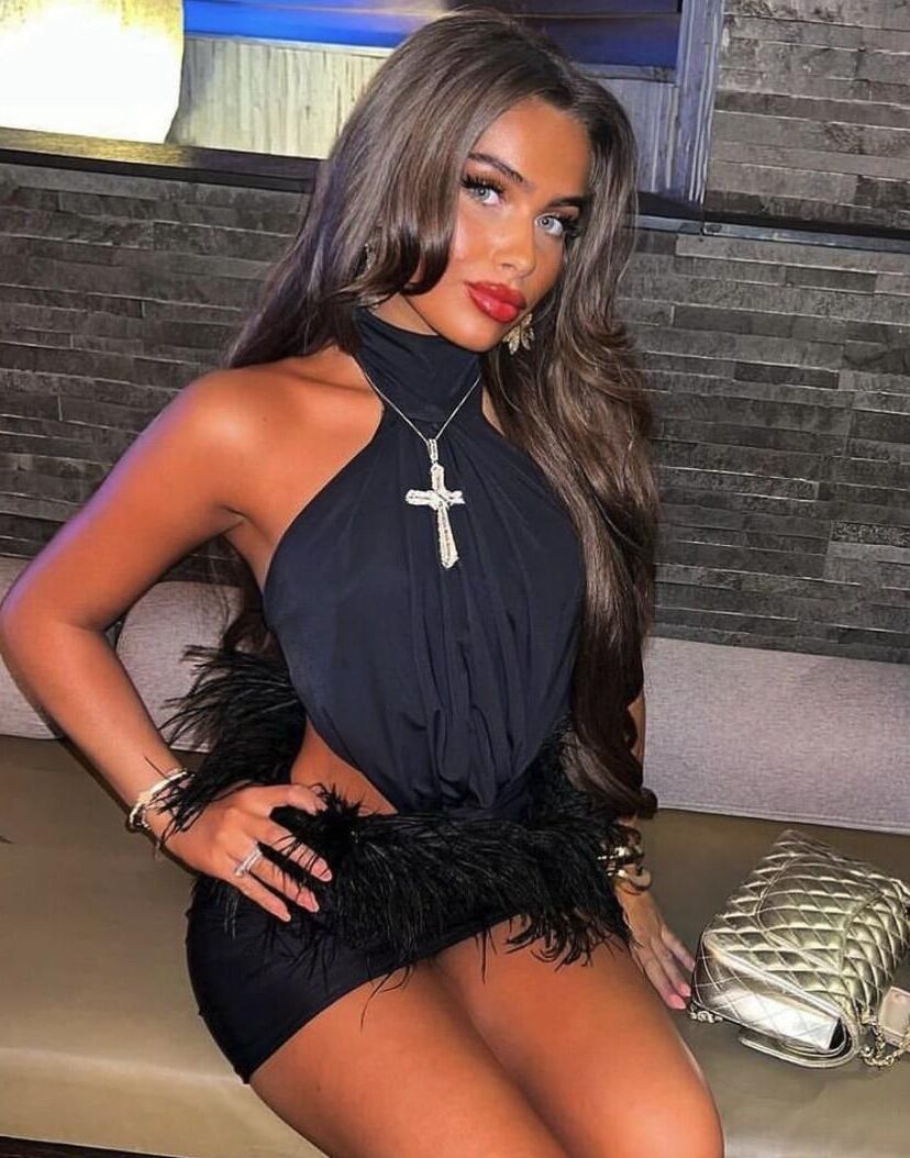 Bimbos chav bitches to stroke and drain our full balls so fast