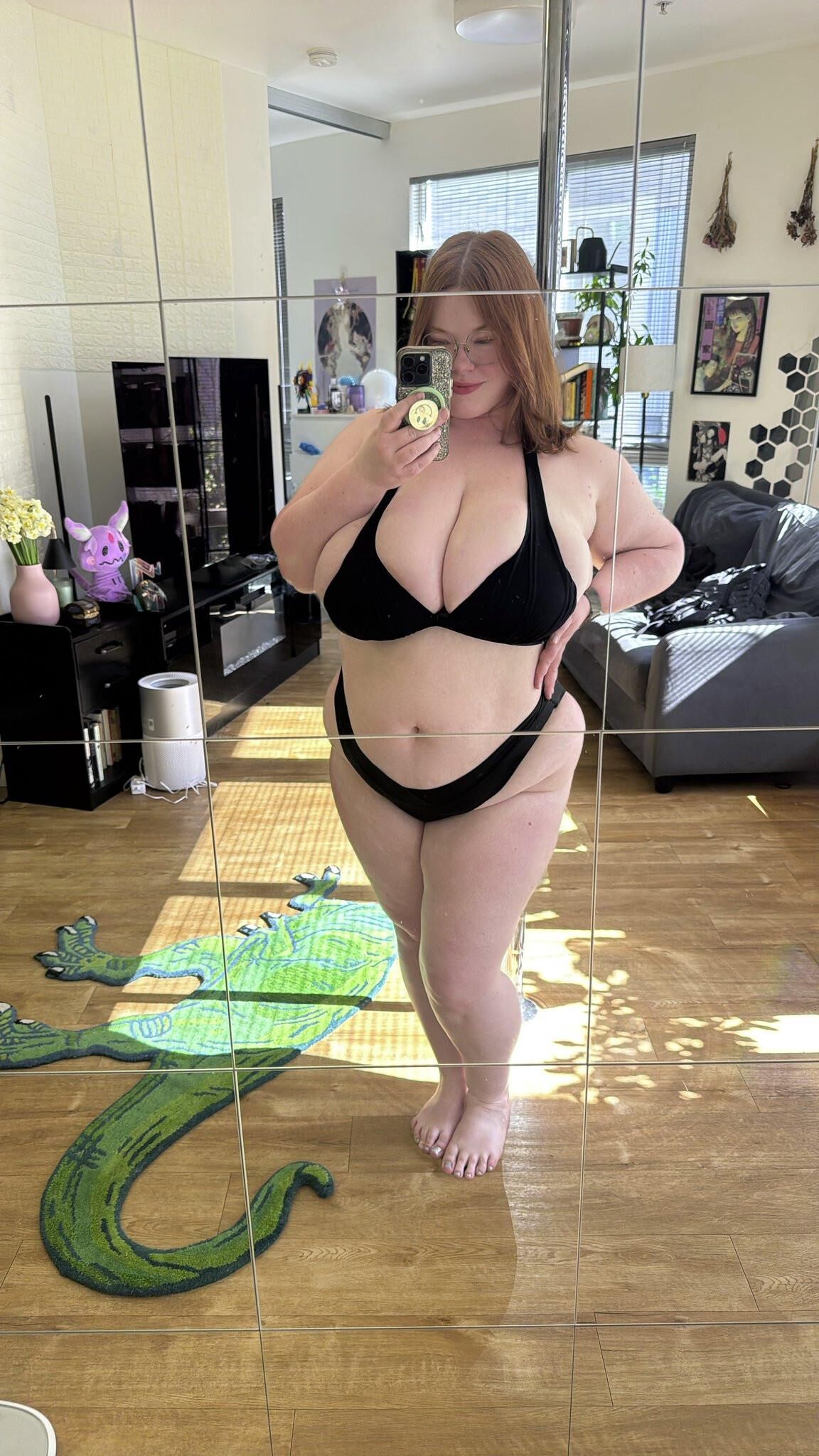 Perfect Girlfreind pour les amateurs de fatgirls Amber nn