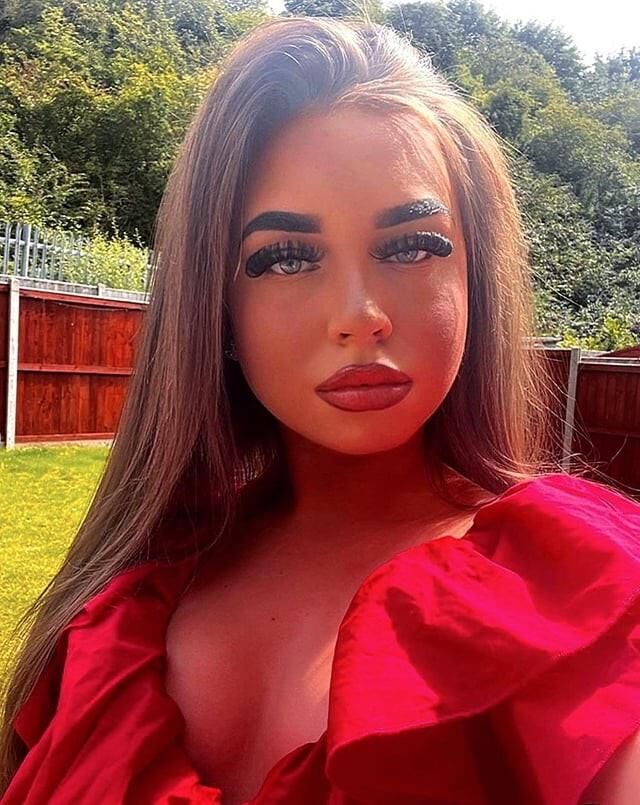 Bimbos chav bitches to stroke and drain our full balls so fast