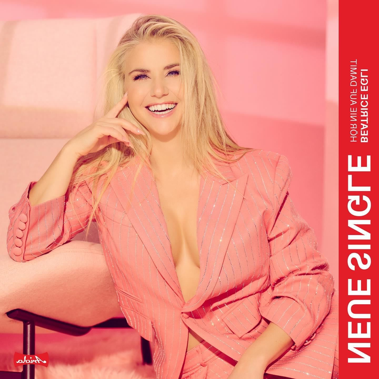 Beatrice egli die perfekte wichsvorlage