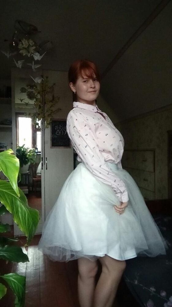 Ginger Teen Valeria de Moscú