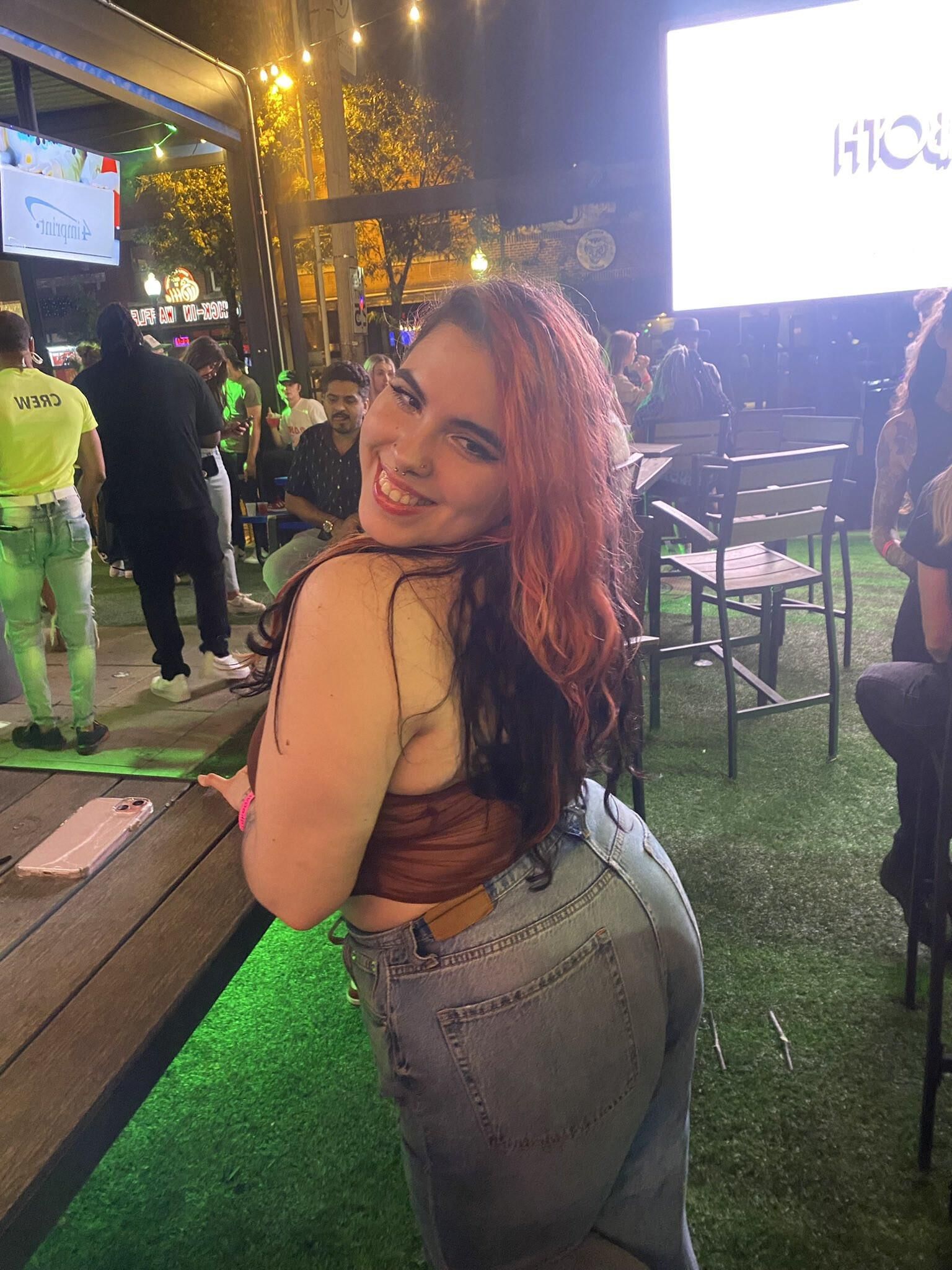Dani seins énormes Big Ass Beauty BBW Girl latino