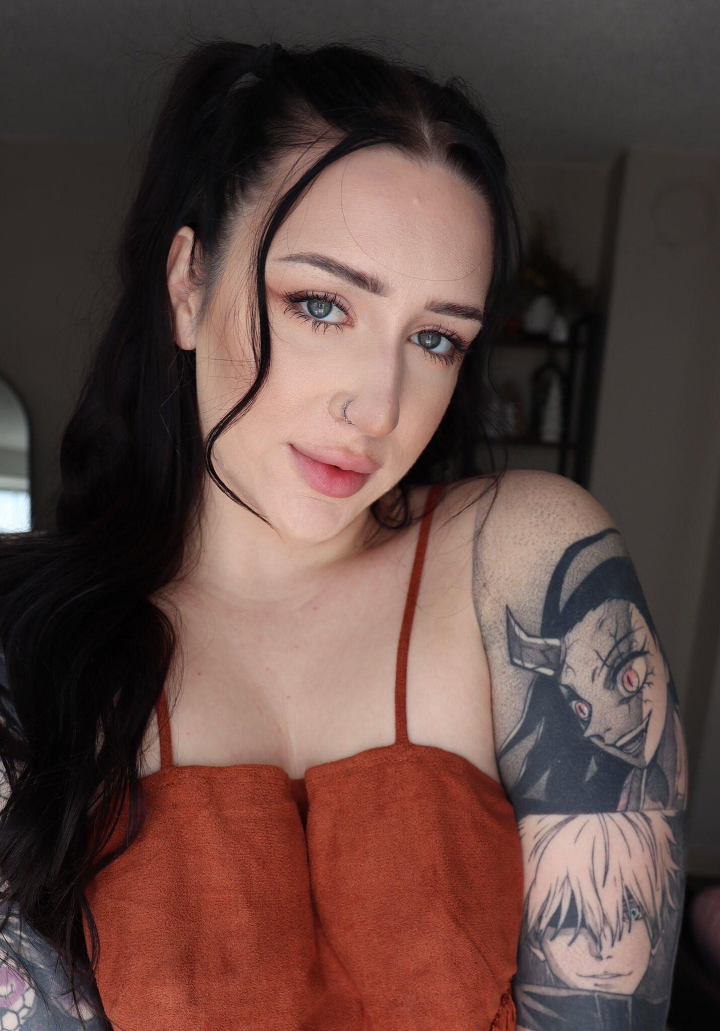 Hannah Big Ass kurvige Schönheit Brünette Mädchen gemischte heiße Aufnahmen
