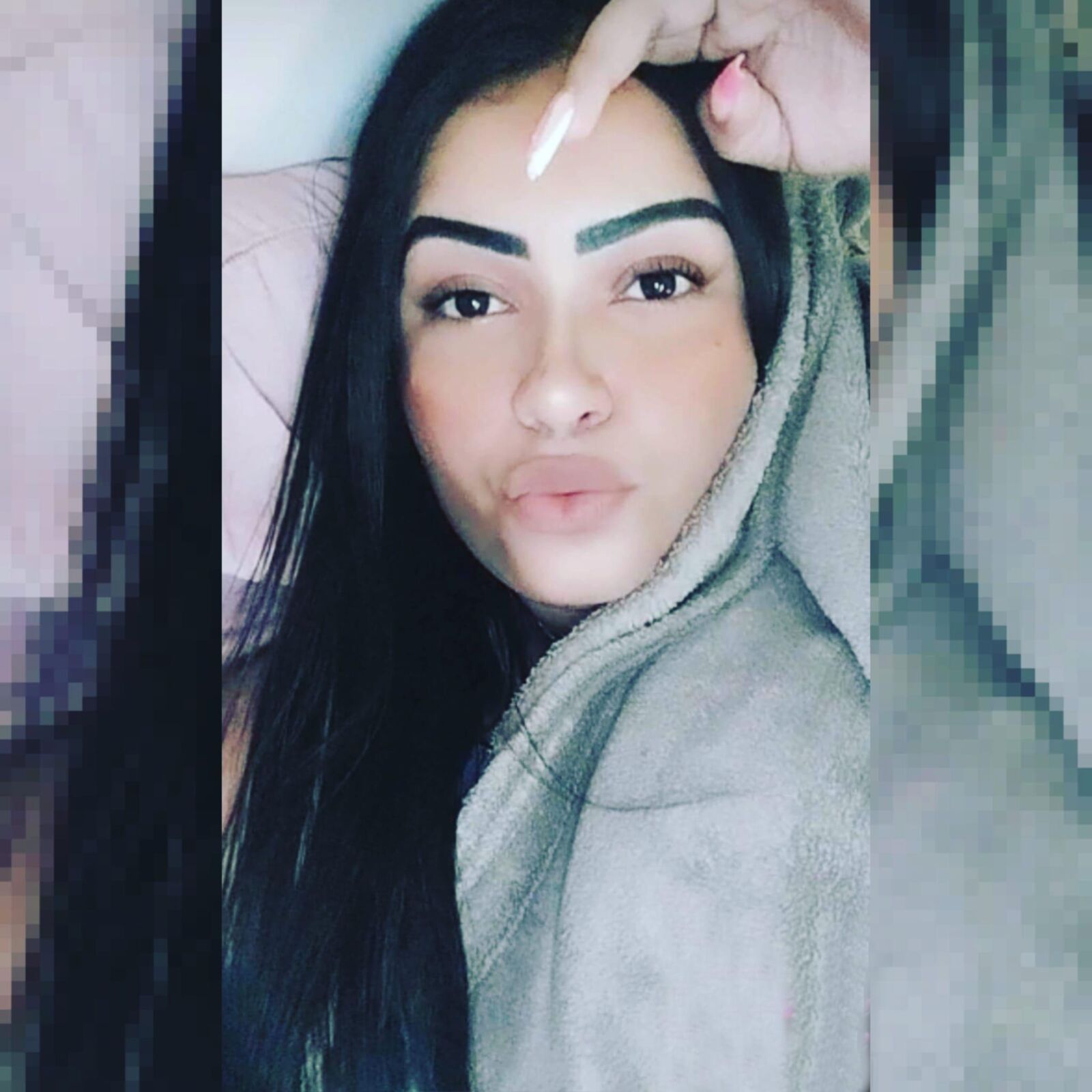Marcella brasileña Big Boobs nn
