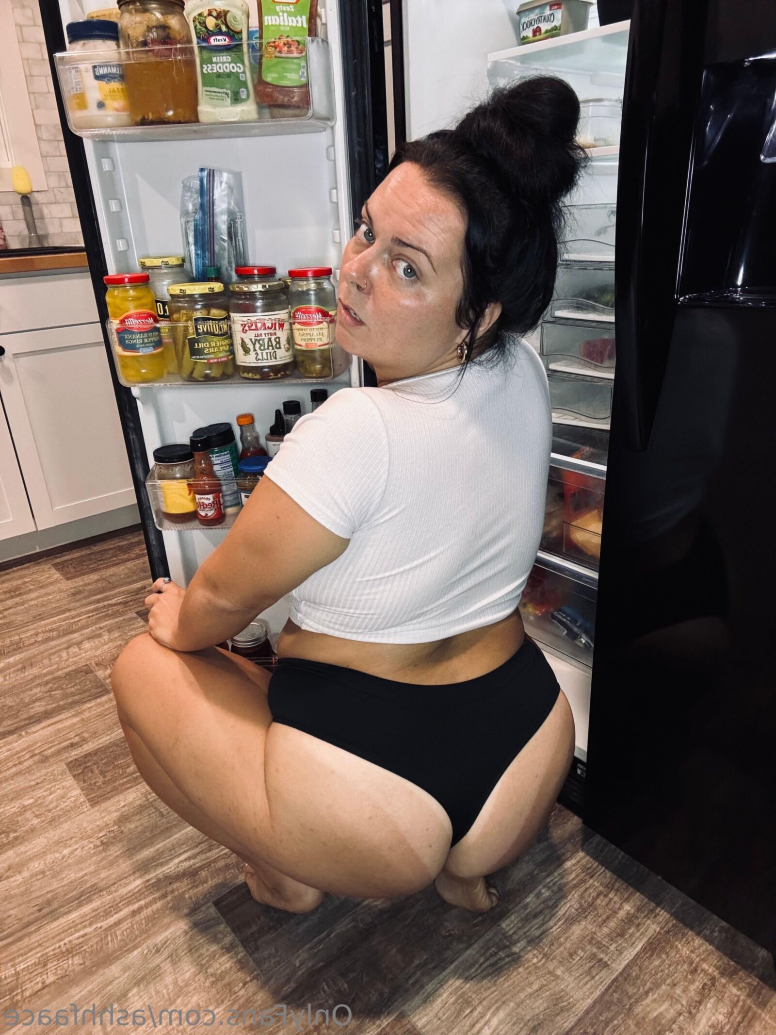 Ashtyn enormes tetas grandes culo magnífico