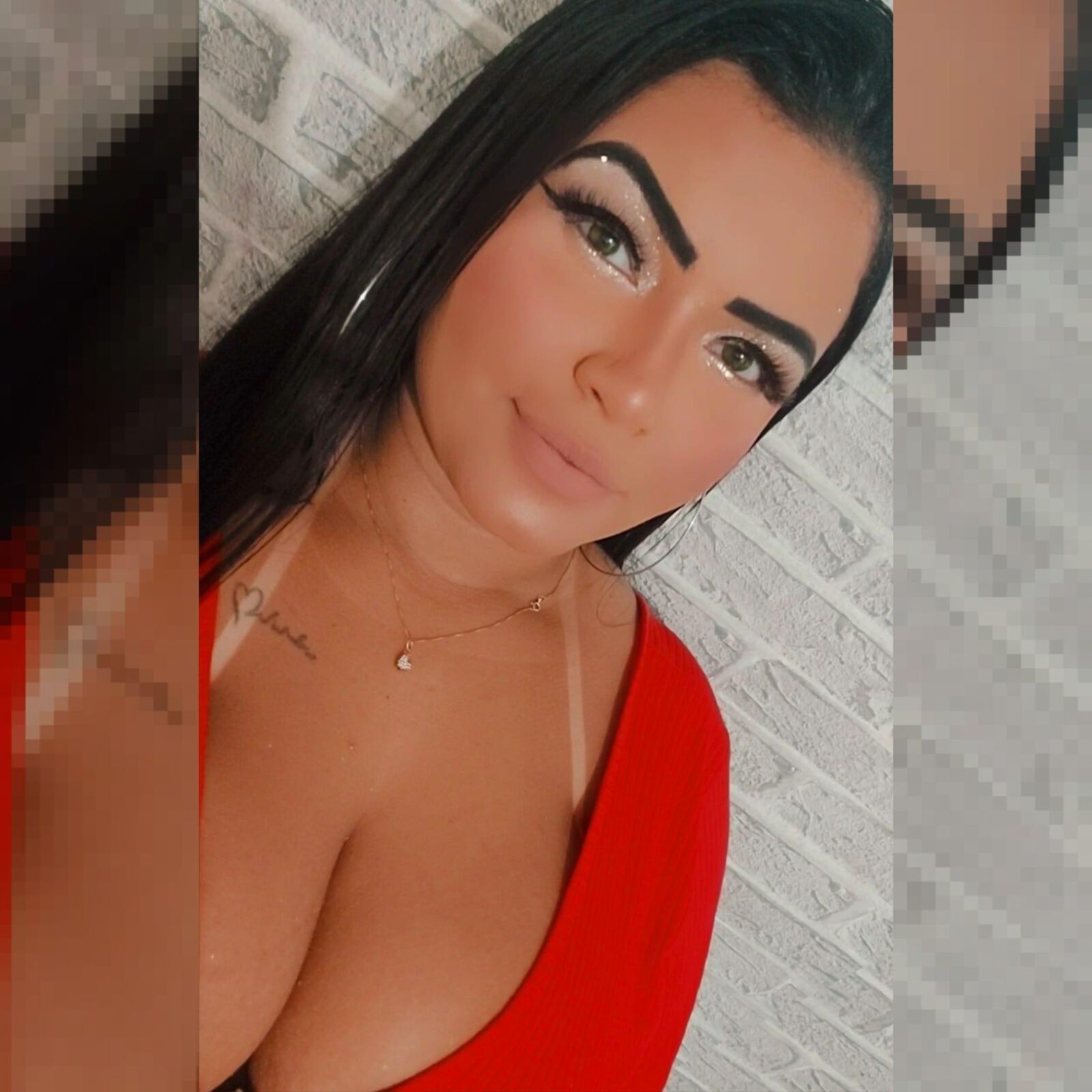 Marcella brasileña Big Boobs nn