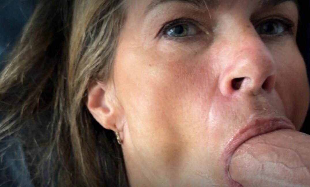Milf Mary Screen Shots