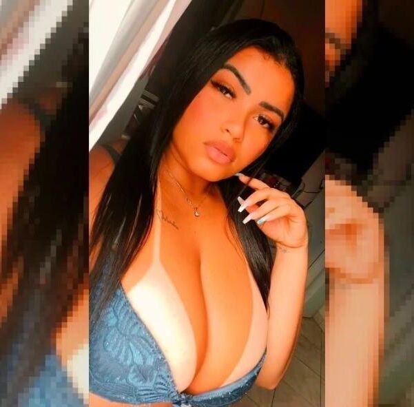 Marcella brasileña Big Boobs nn
