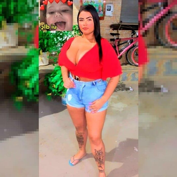 Marcella brasileña Big Boobs nn