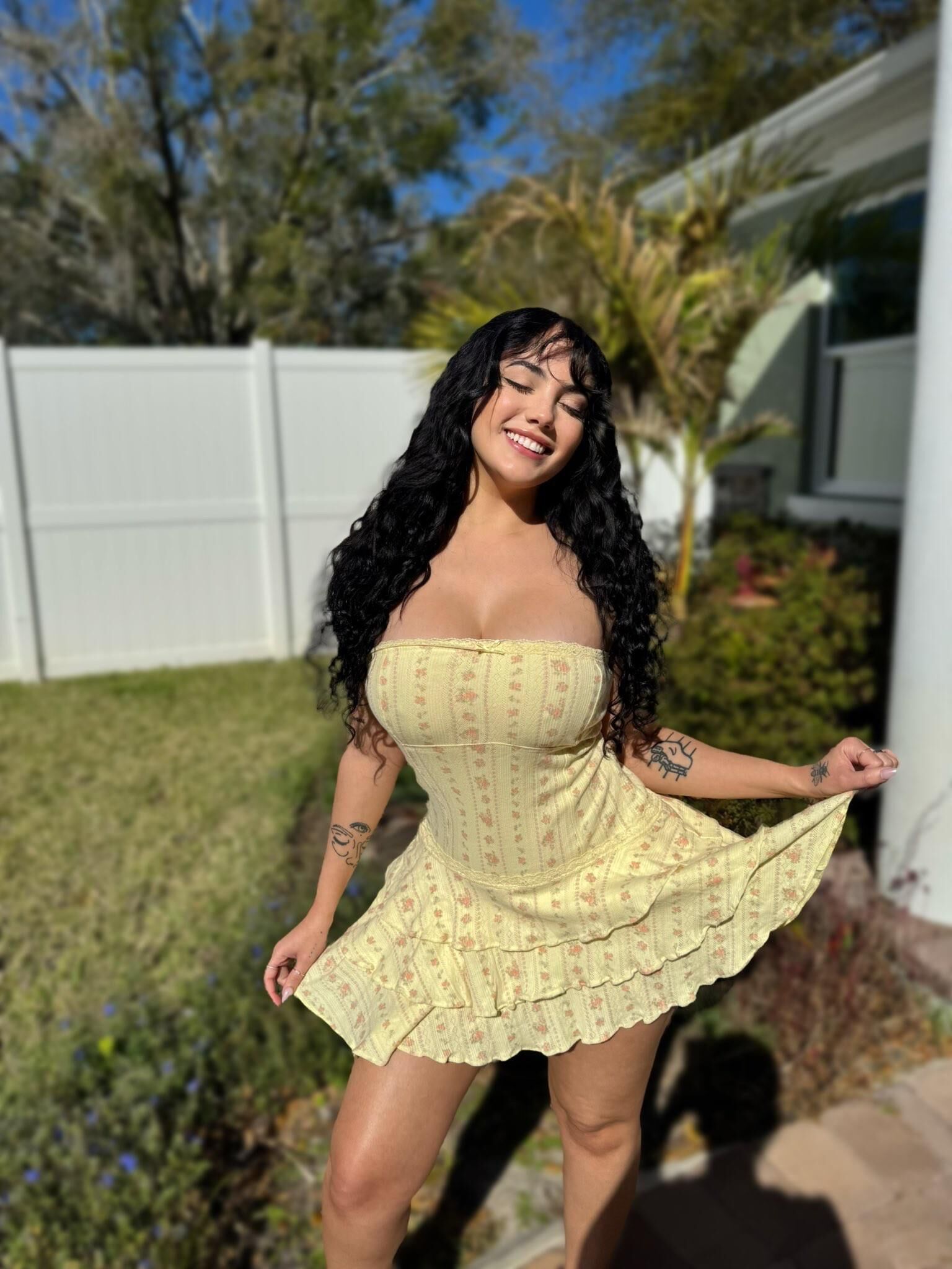 Nika Big Ass Boobs Beauty Latina Brunette Girl Mixed Hot Shots