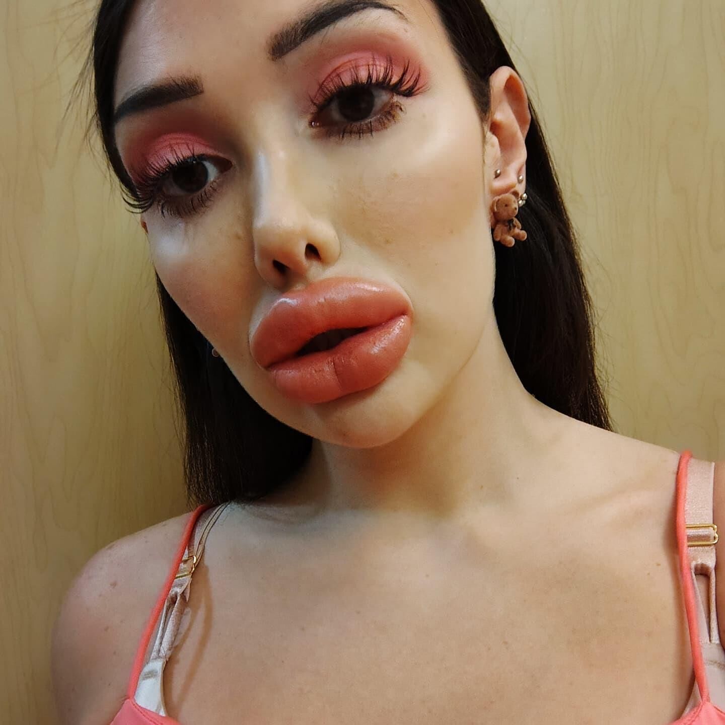 Bimbo lèvres déesse