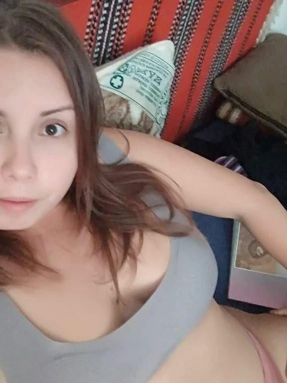 Petra húngaro Milf gordita tetona