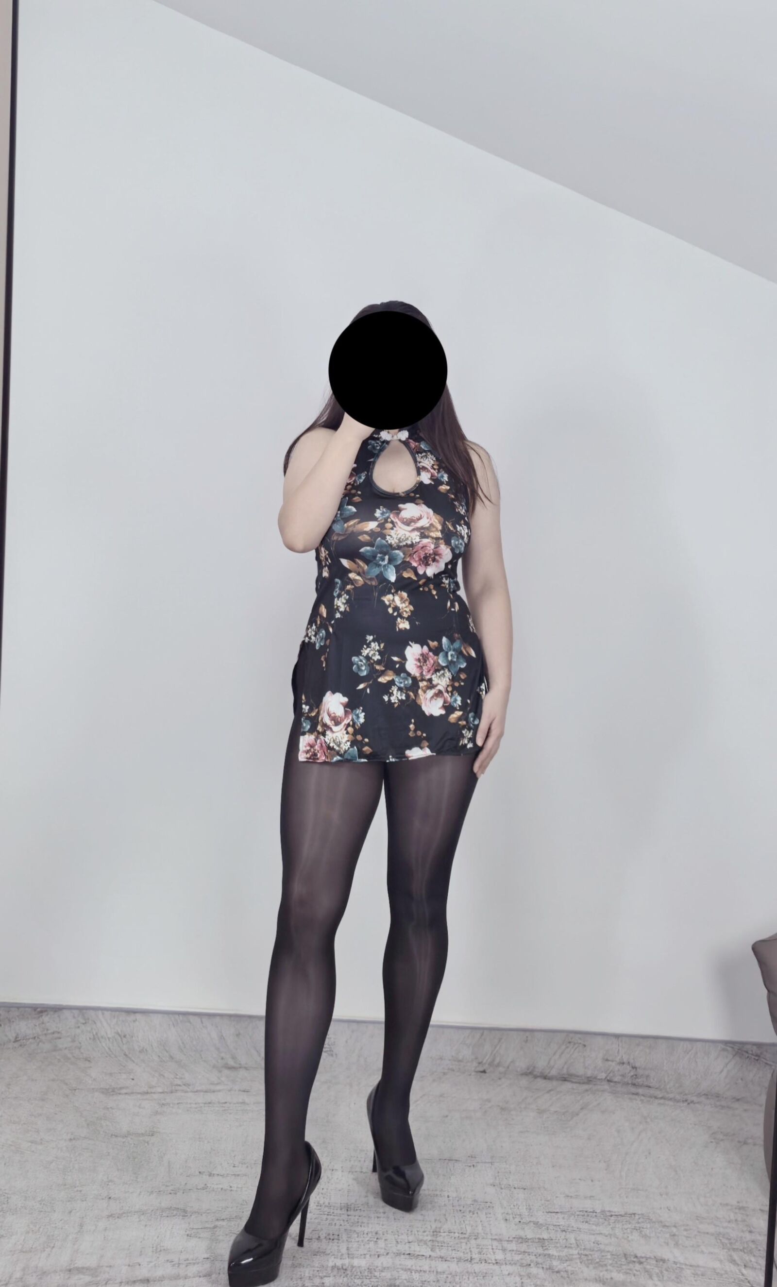 Selfie de ma femme obéissante