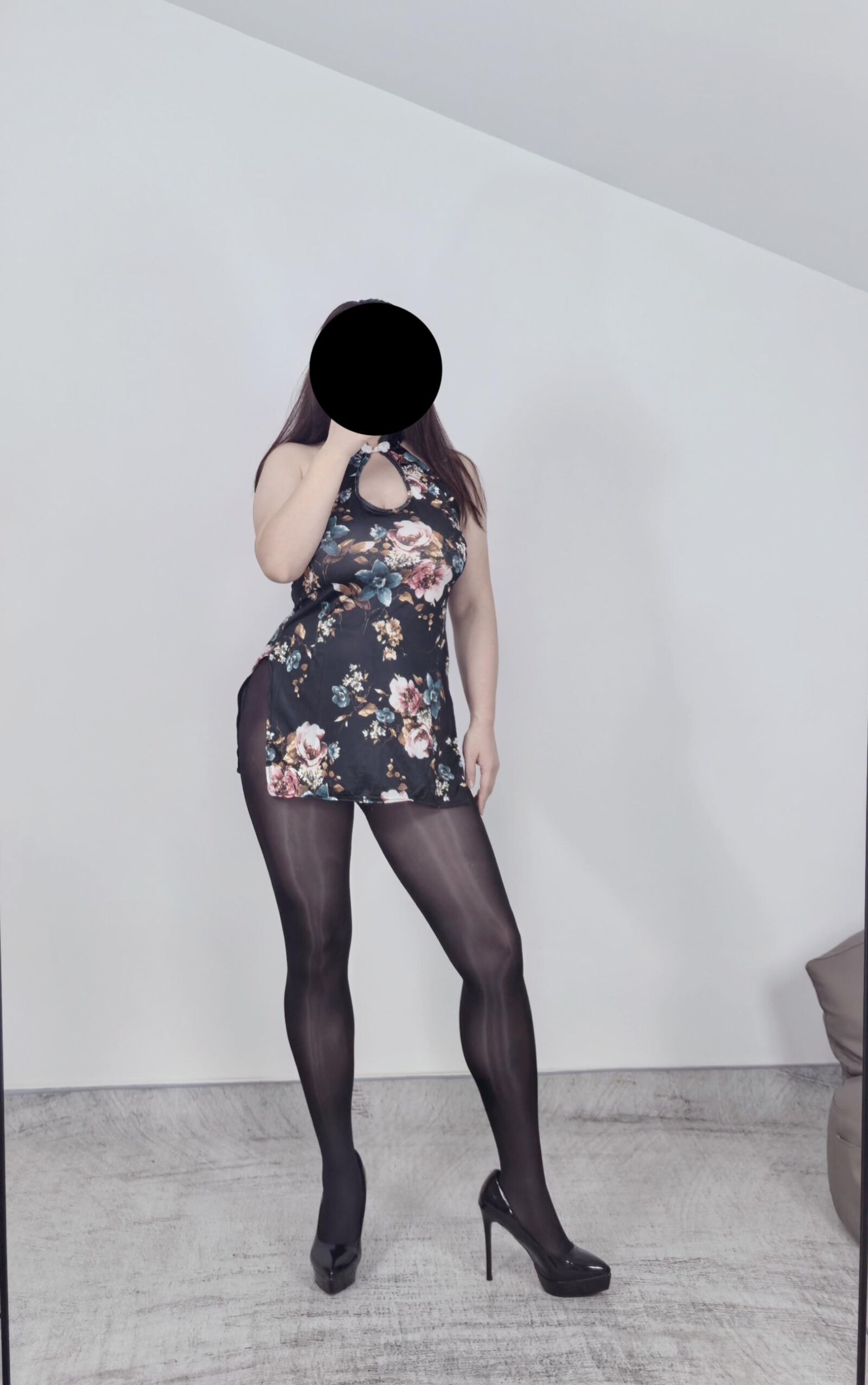 Selfie de ma femme obéissante