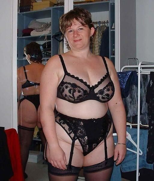 Curvy Mayor Madre