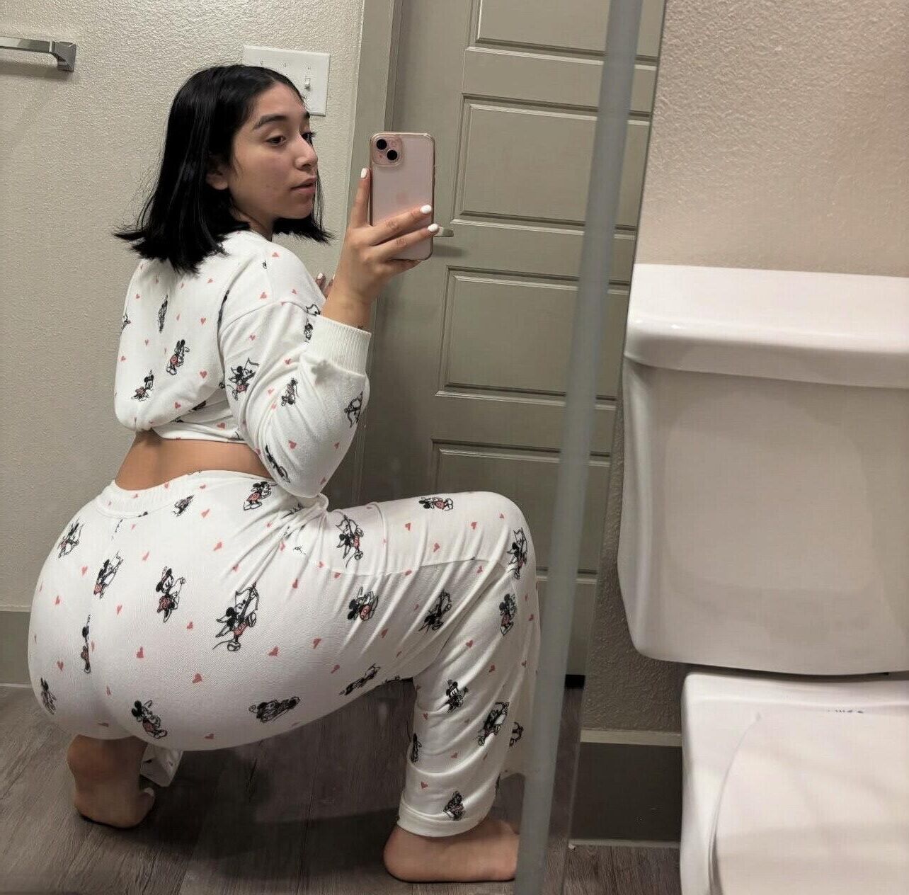 Eileen Big Ass se peitos grandes Curvy Latina Girl Mixed Hot Photos