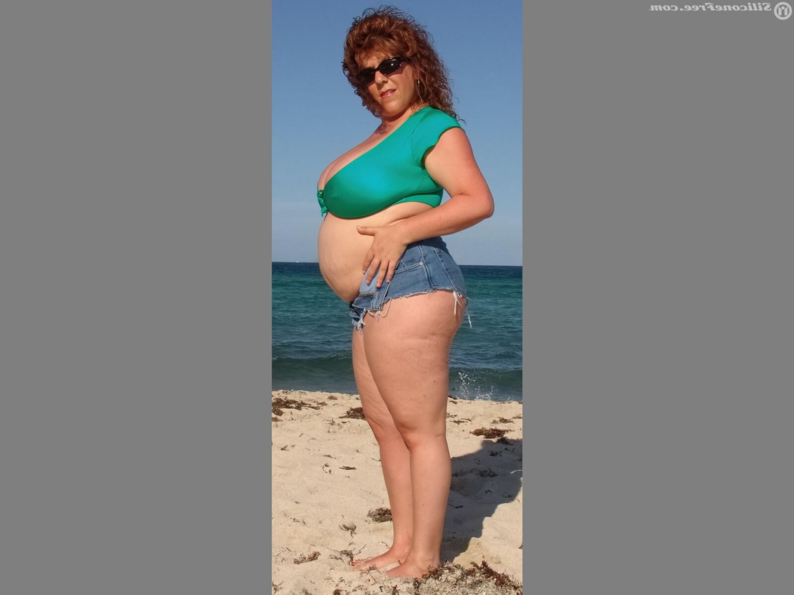 Nada más que milfs. 