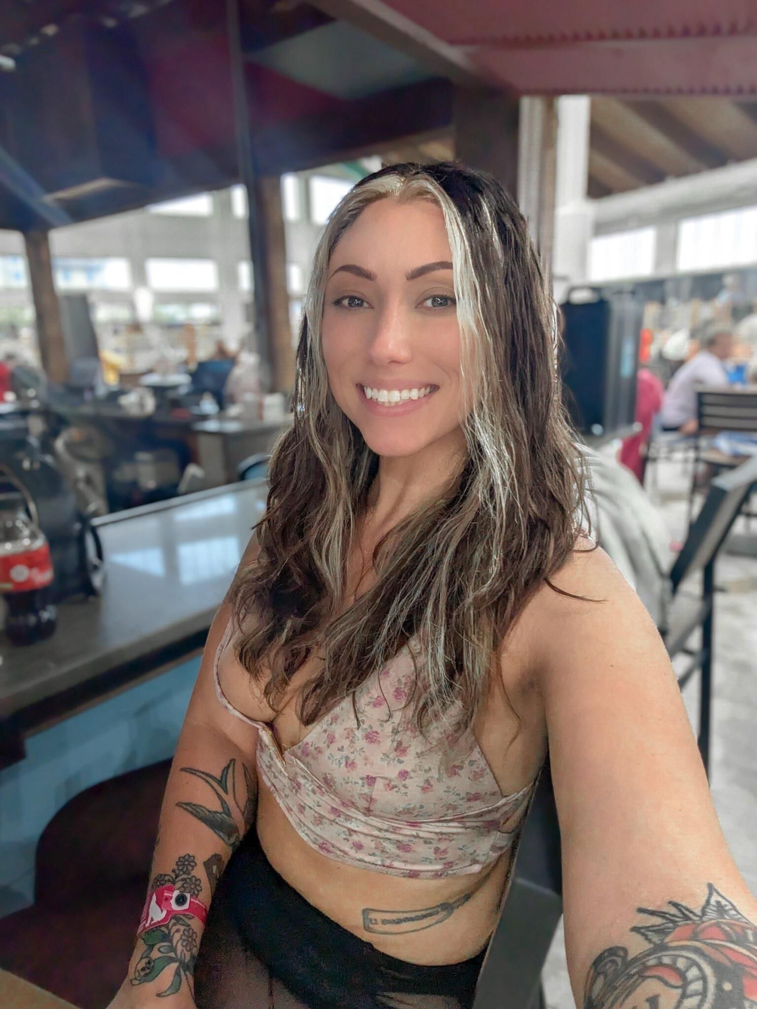 TALIA BIG ASS BIG BIG TITS CURVY SEXY Instagram Mom Fotos quentes mistas