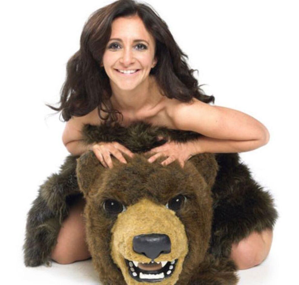 Lucy Porter Pocket Size MILF