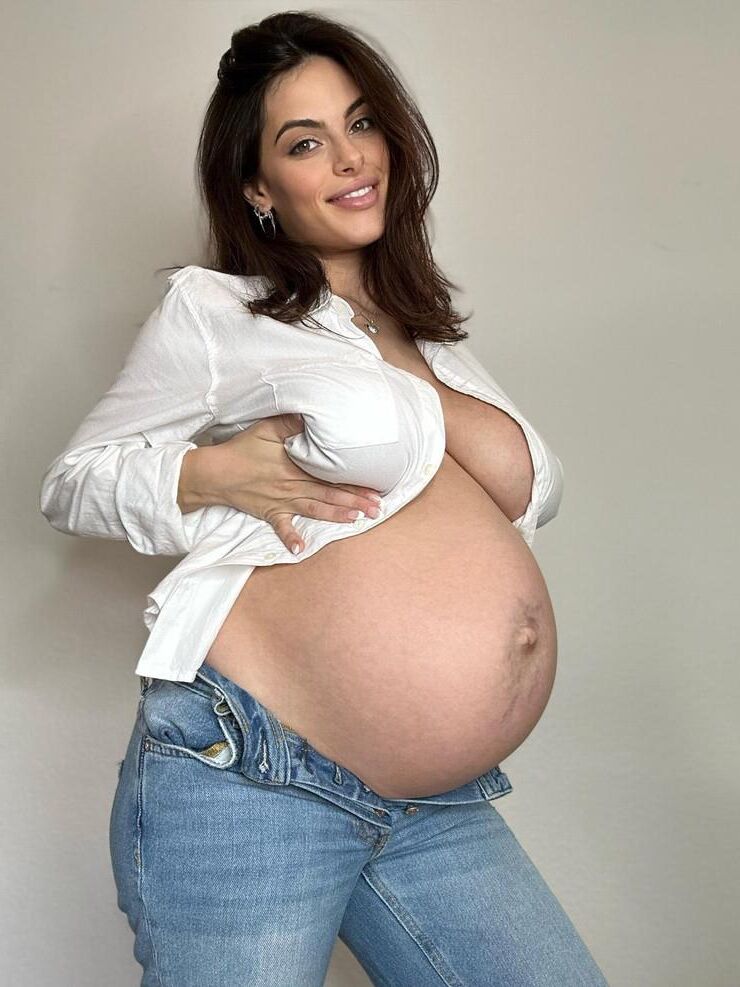 Miss Pearl enceinte