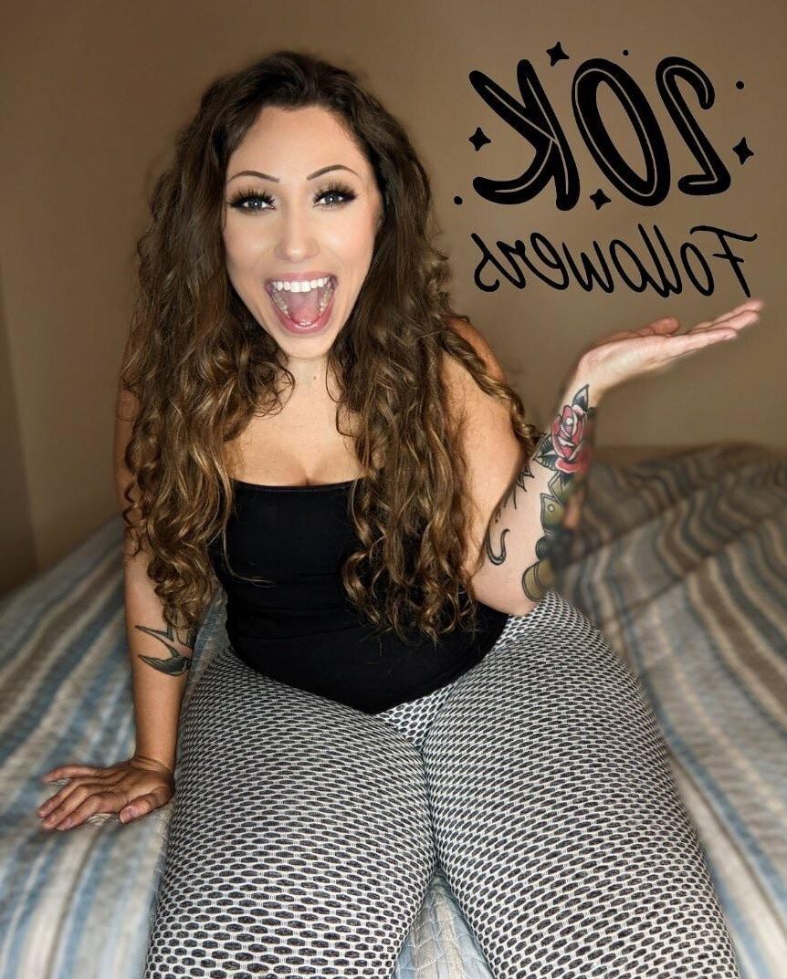 TALIA BIG ASS BIG BIG TITS CURVY SEXY Instagram Mom Fotos quentes mistas