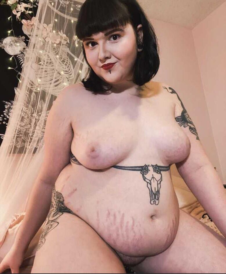 お腹とおっぱい