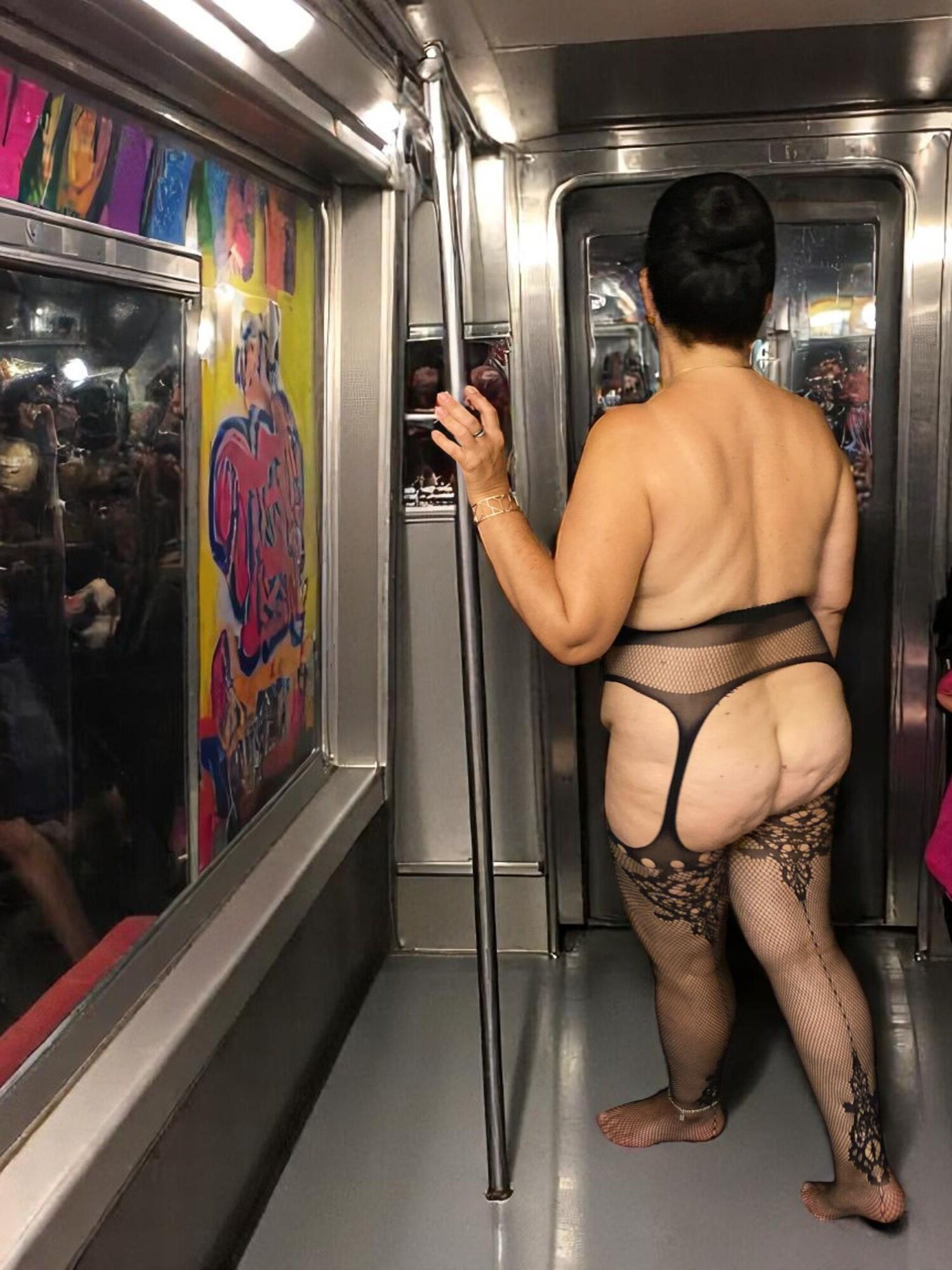 : Minha subwife slutlove no metrô