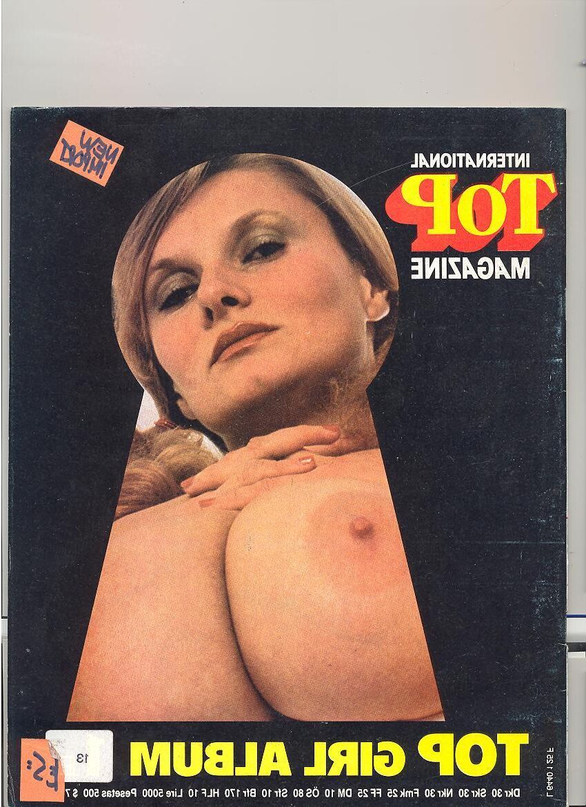 A coleção de revistas Baregirl de um pervertido