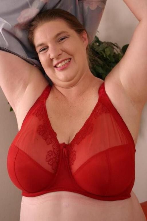 ブラジャーの大きなおっぱい