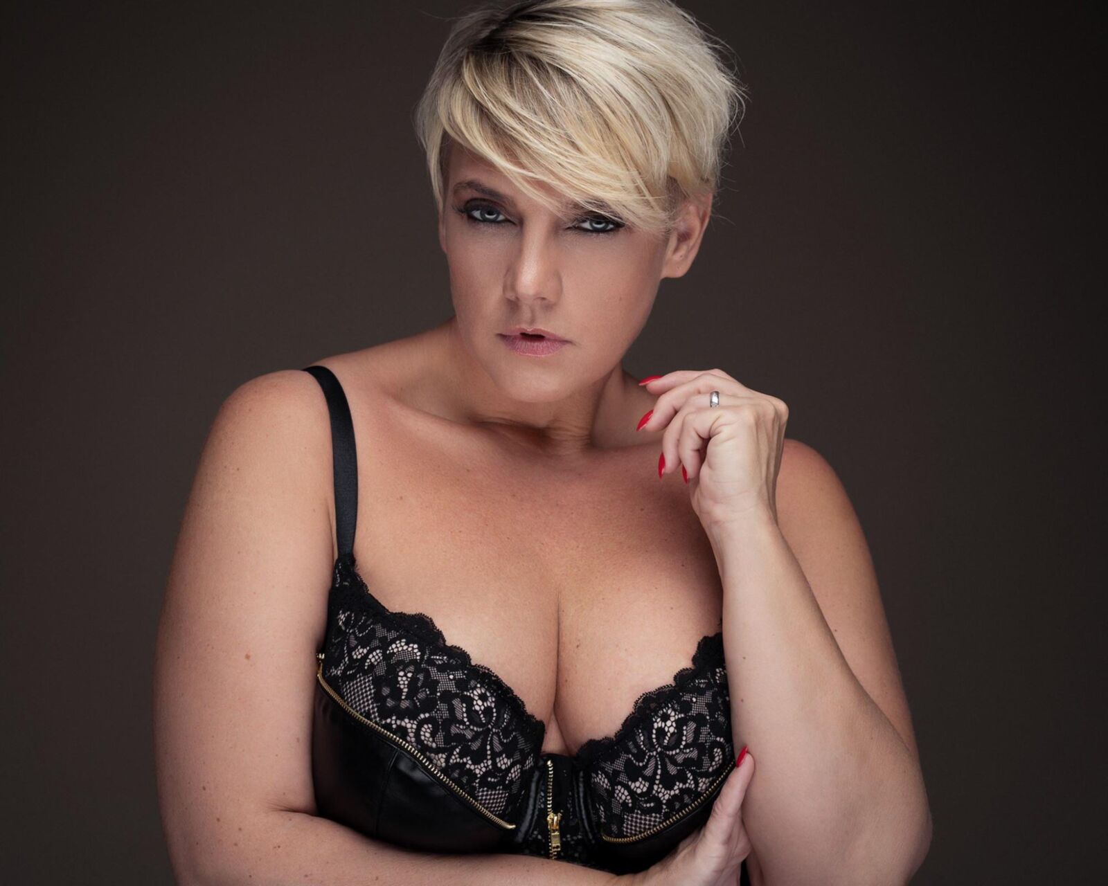 Anja findet Johannsen
