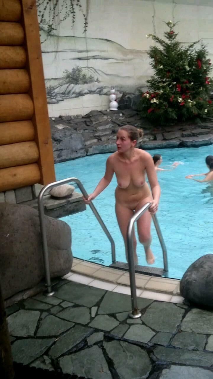 Nacktduschen Therme KS