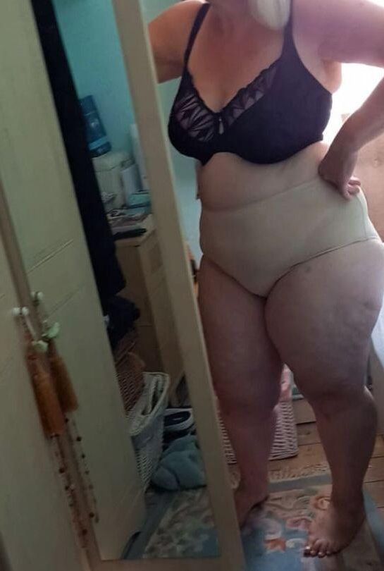 dicker Gilf Edith