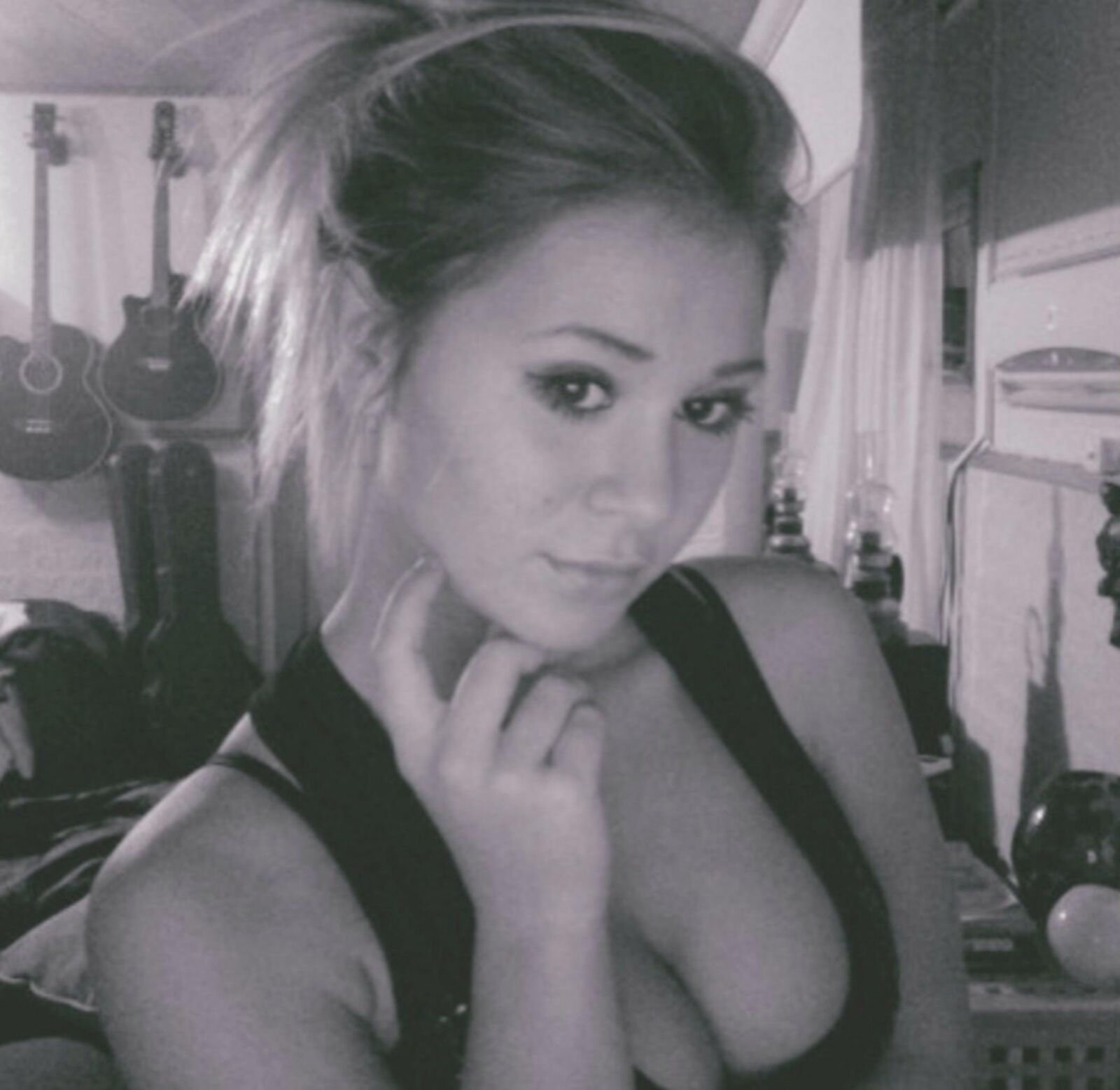 Busty Angelina aus Schweden