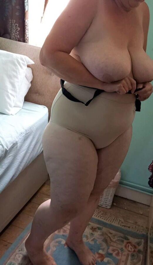 dicker Gilf Edith