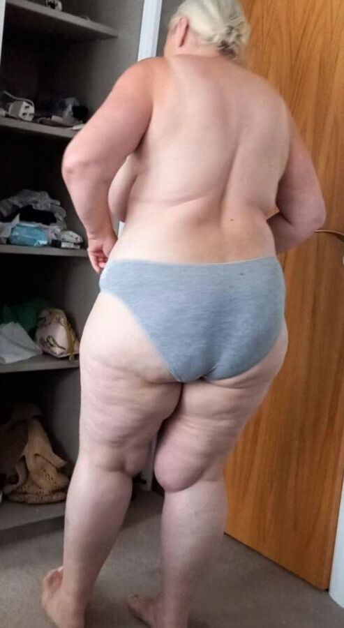 dicker Gilf Edith