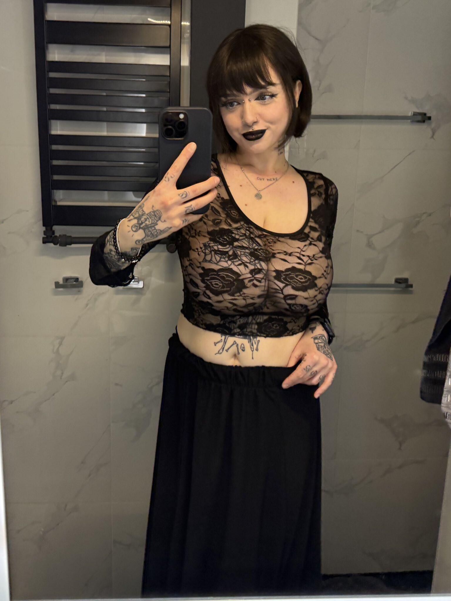Jules Huge Boobs Cuvey Beauty Tattooed Girl Mixed Hot Shots
